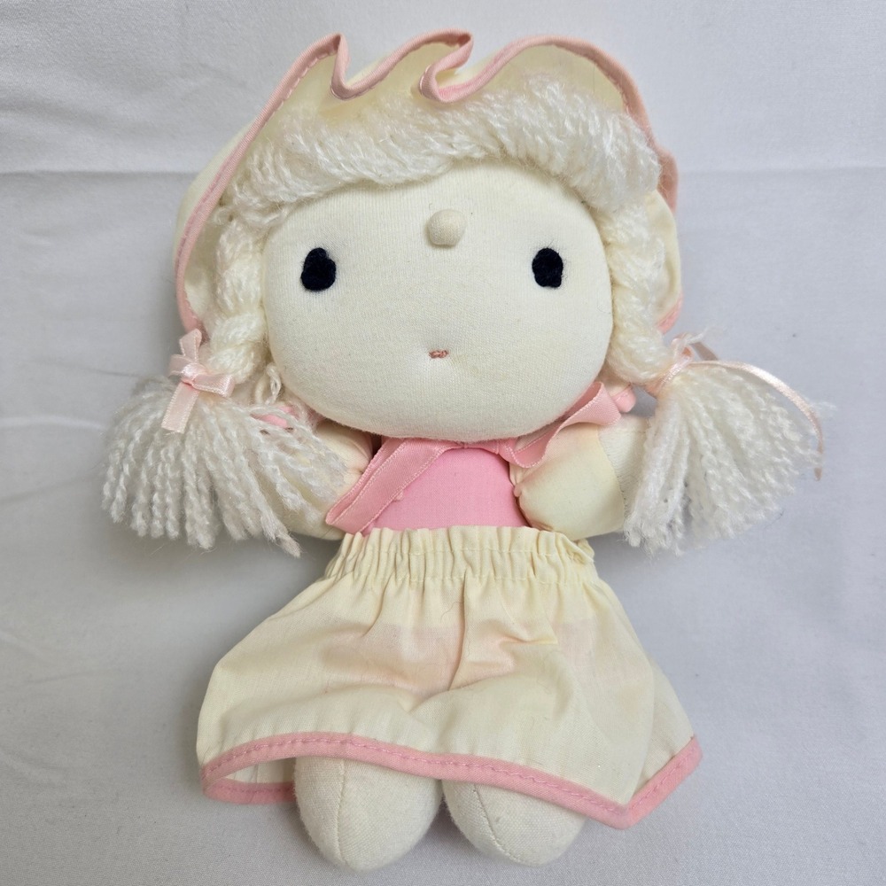 K.Y. Intl Sunbonnet Cloth Rag Doll, Made in Korea, Pink White, Vtg 1979, 6.5"